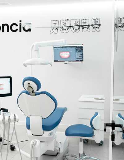 Equipo médico de dentistas en Zaragoza
