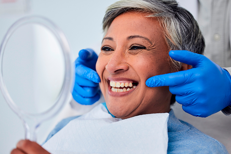 Implantes dentales en Zaragoza Implantes dentales en Zaragoza